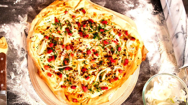 Image of Elsässer Flammkuchen