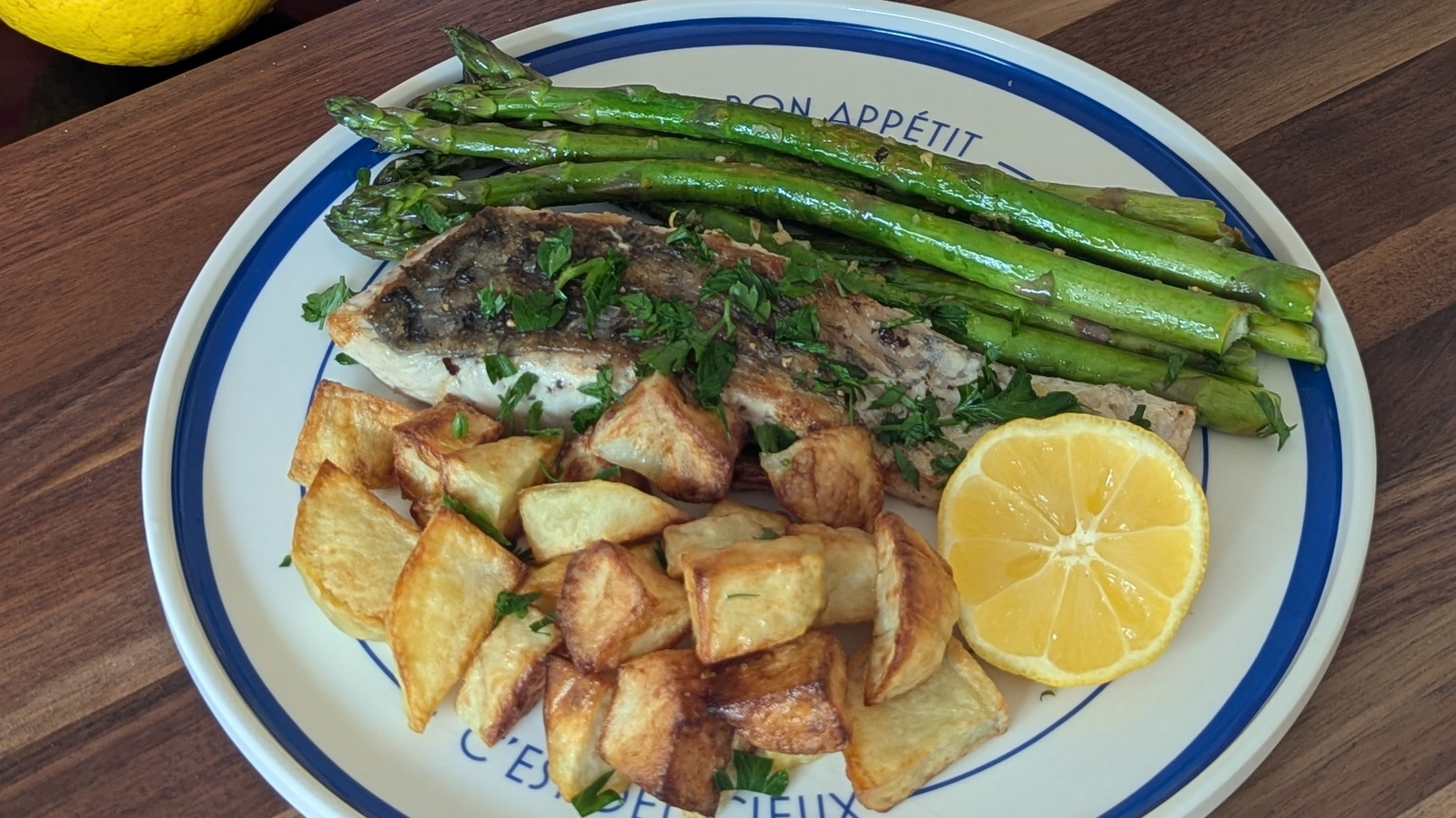 Image of Pan-seared Barramundi & Asparagus