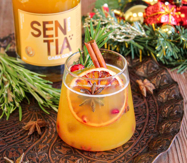 Image of Holly Jolly Gold