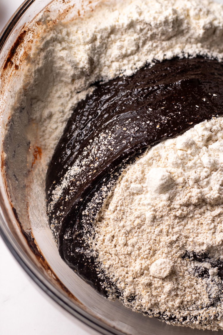 Image of Add in flour mixtures, baking powder and salt. Do not...