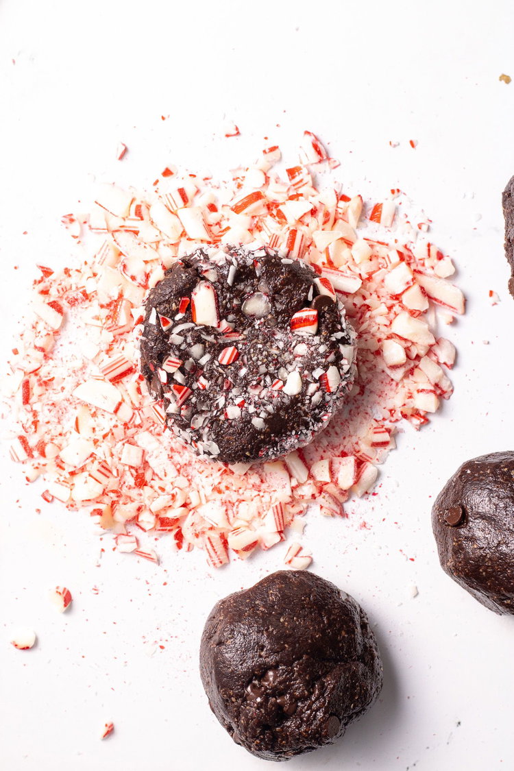 Image of Roll cookie in crushed candy cane.