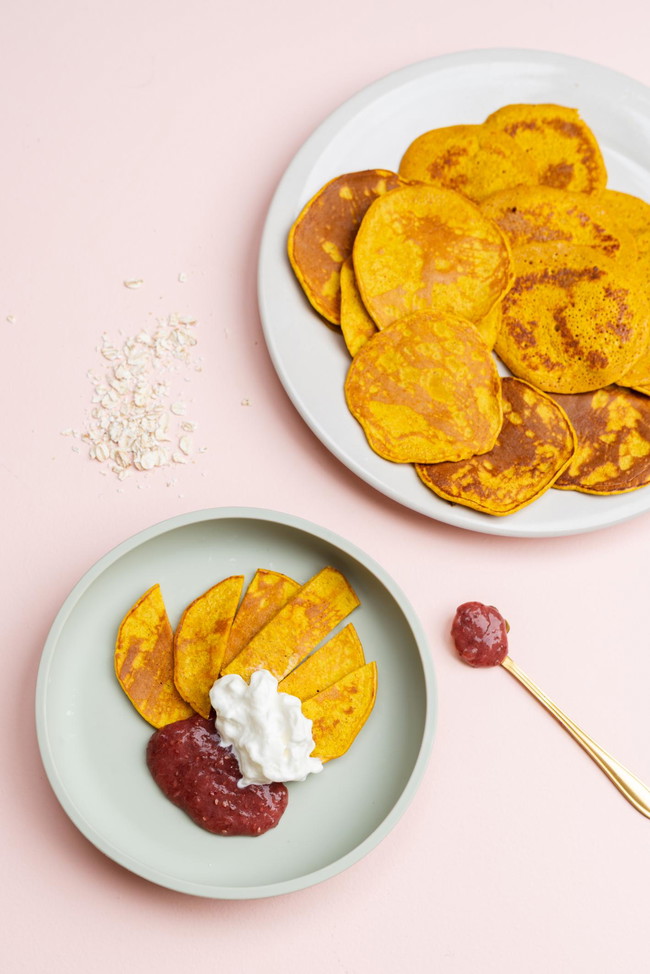 Image of Saffransplättar (aka ”Lussebullsplättar”)