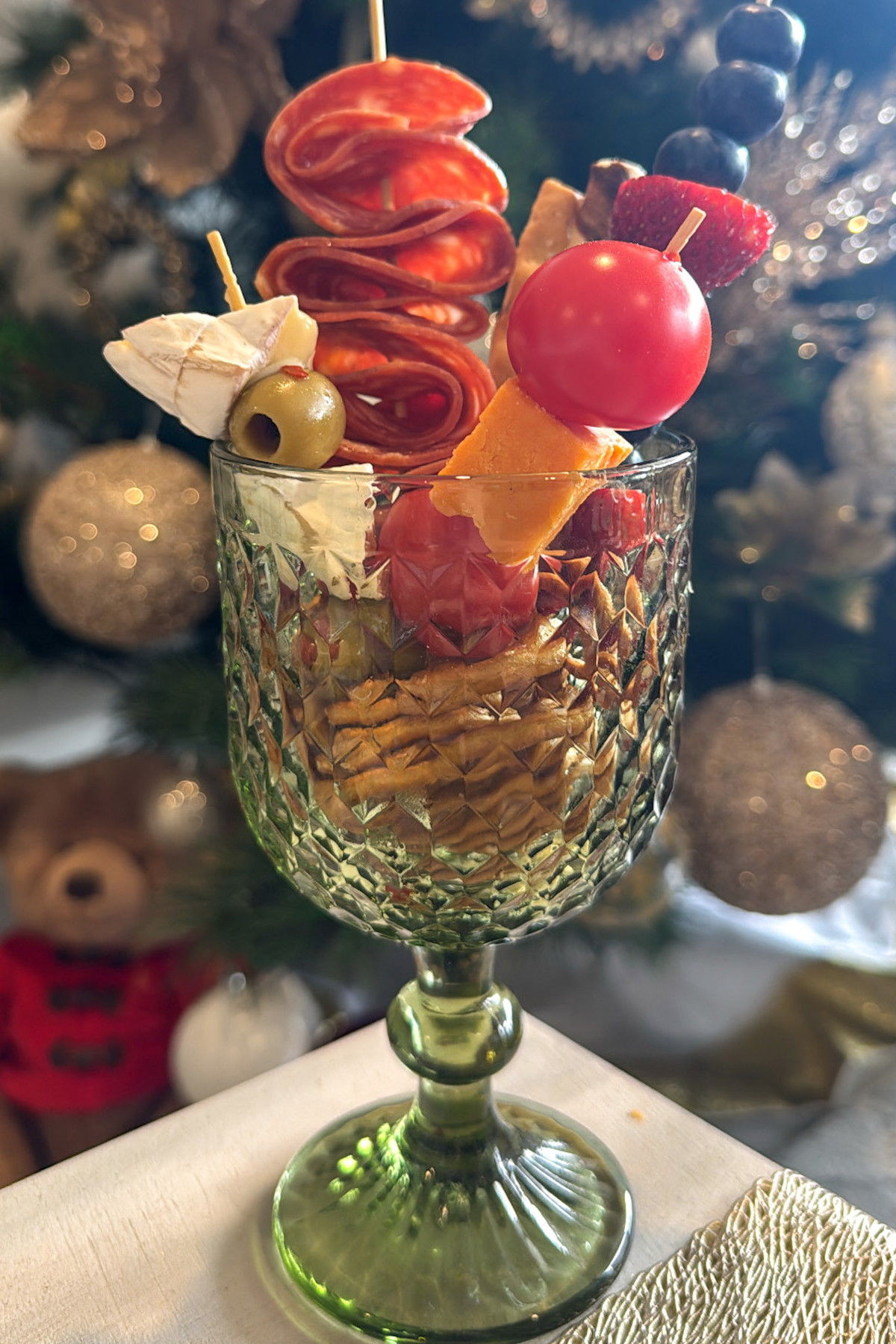 Festive Mini Individual Charcuterie Cups Recipe