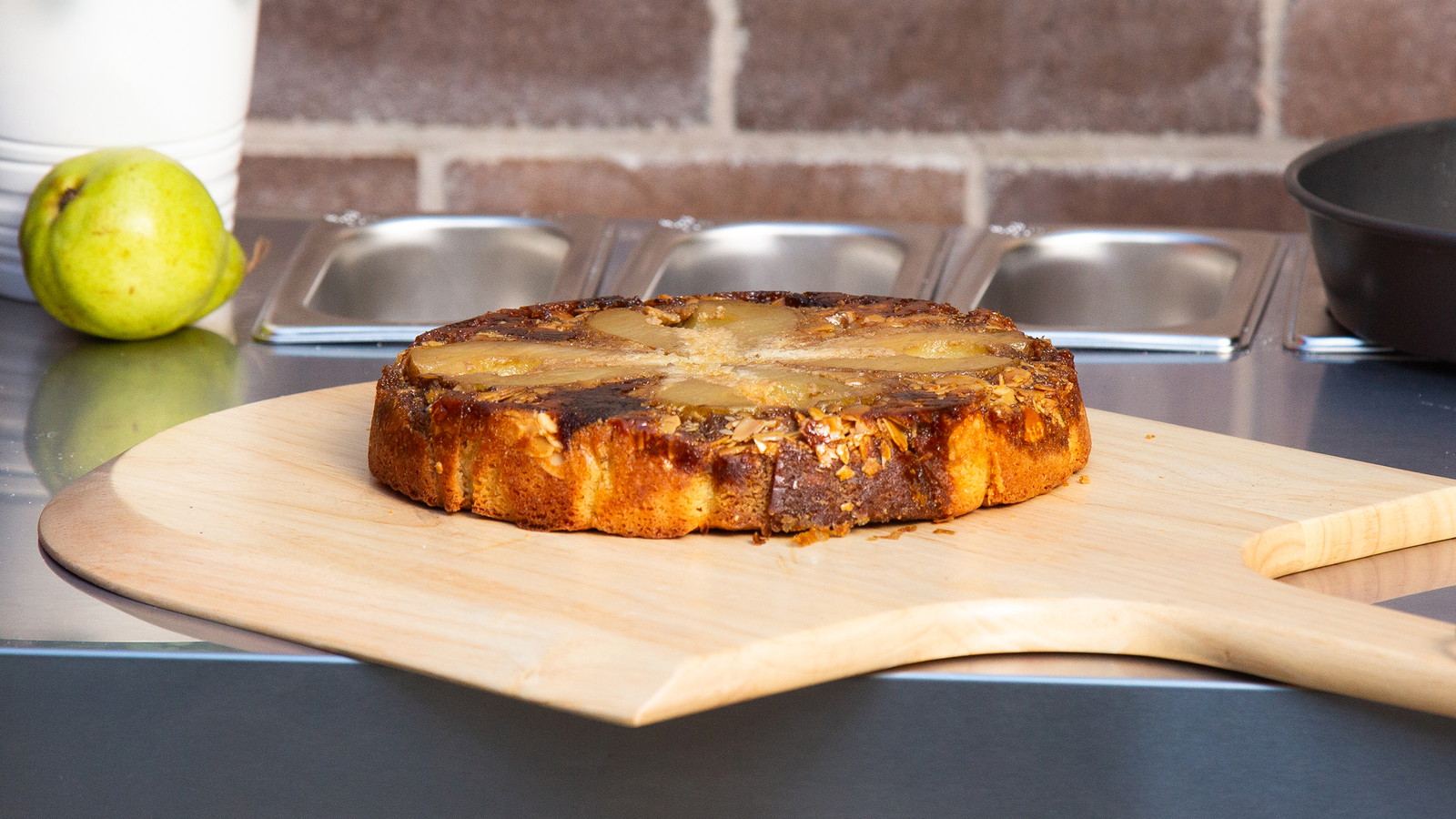 Image of Pear and Almond Cake