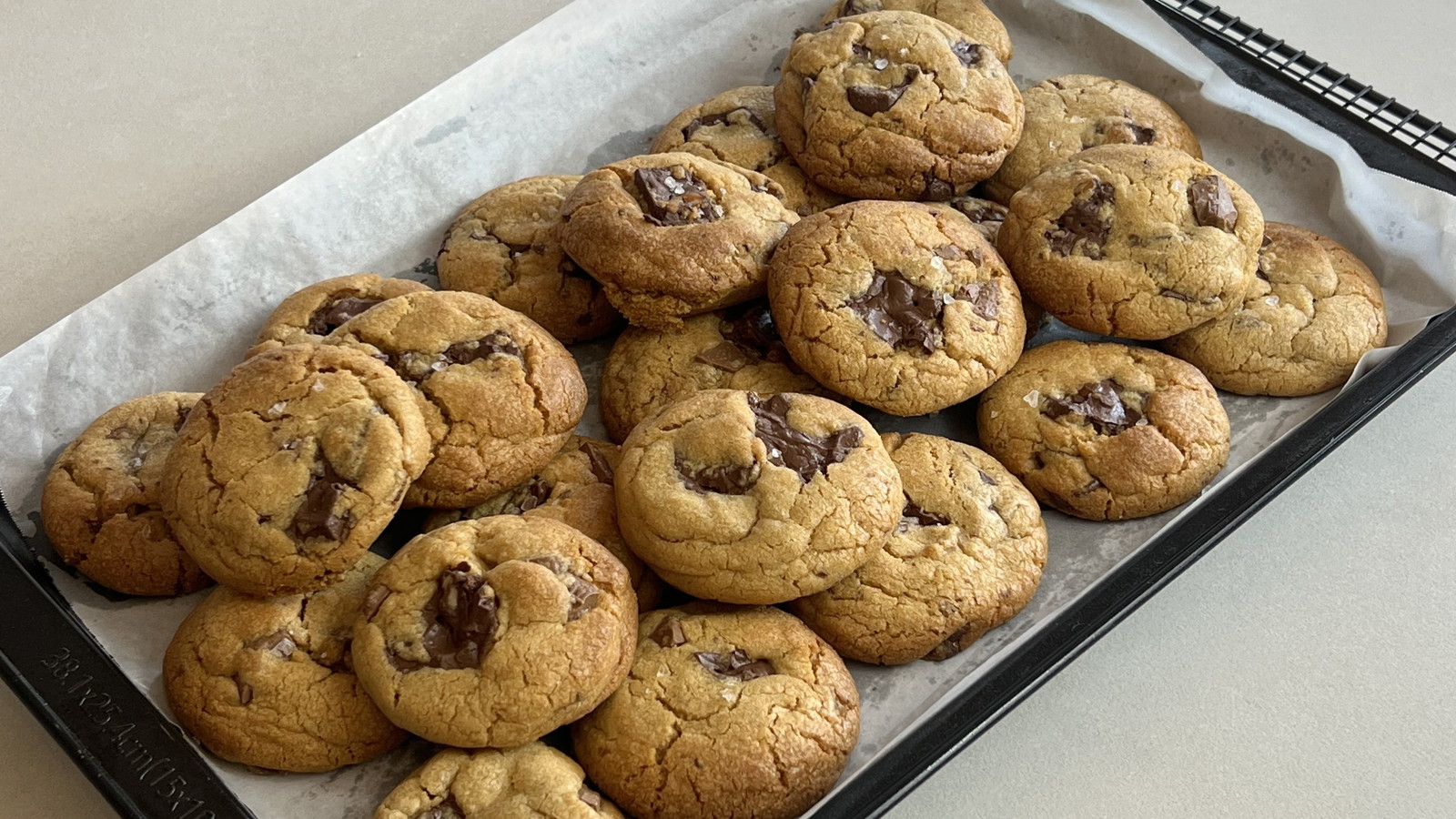 Image of Cherry and Dark Chocolate Cookies