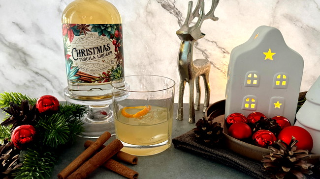 Image of Sour Cocktail mit Christmas Tequila Liqueur