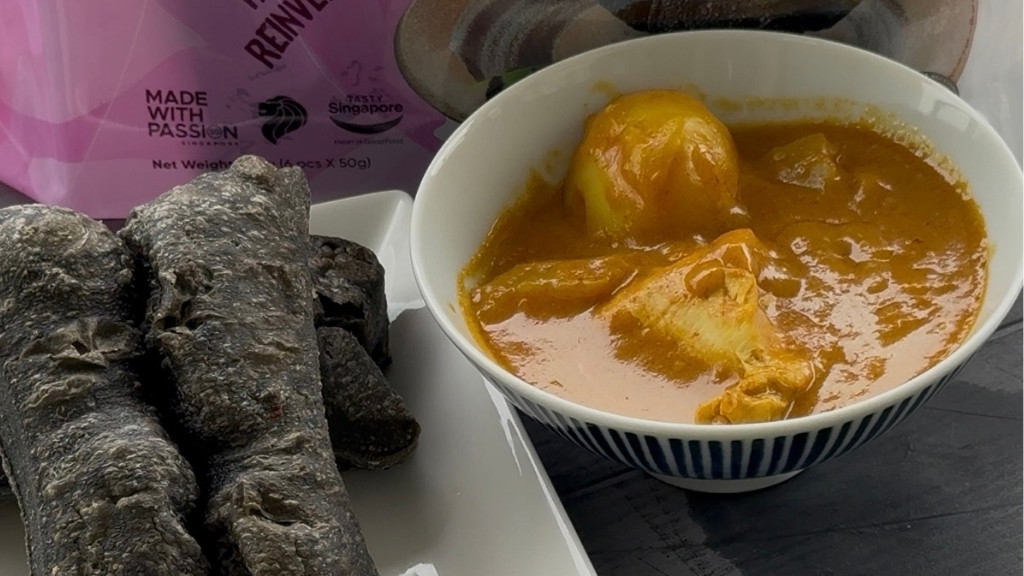Image of Charcoal You Tiao with Chicken Curry