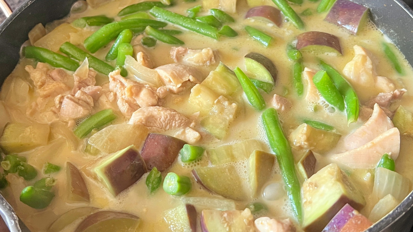 Image of Thai Green Chicken and Eggplant Curry
