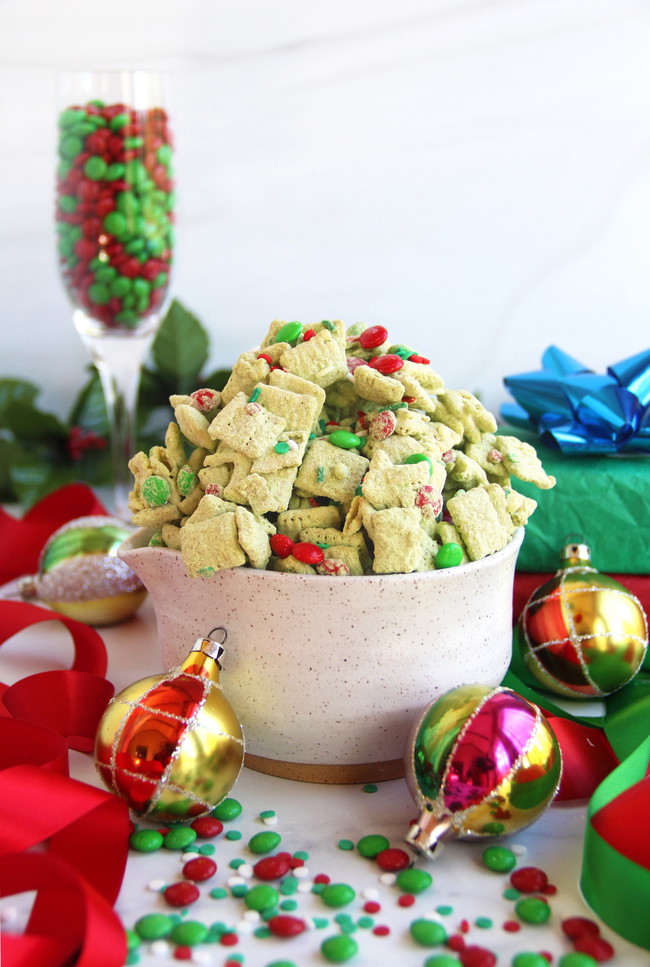 Image of Christmas Matcha Puppy Chow (Vegan + Gluten-Free Friendly)