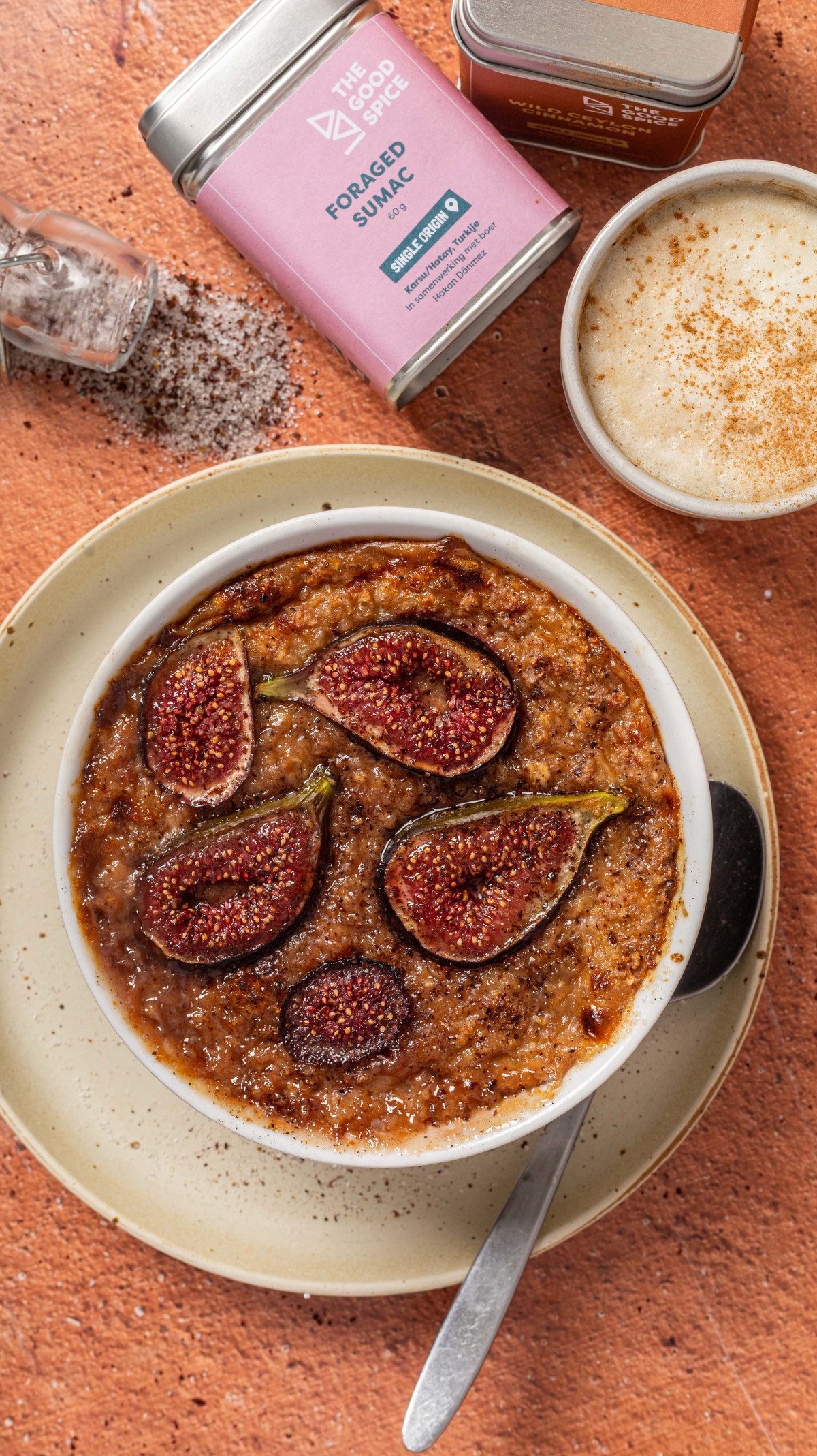 Sumac-brûlée havermout met vijgen
