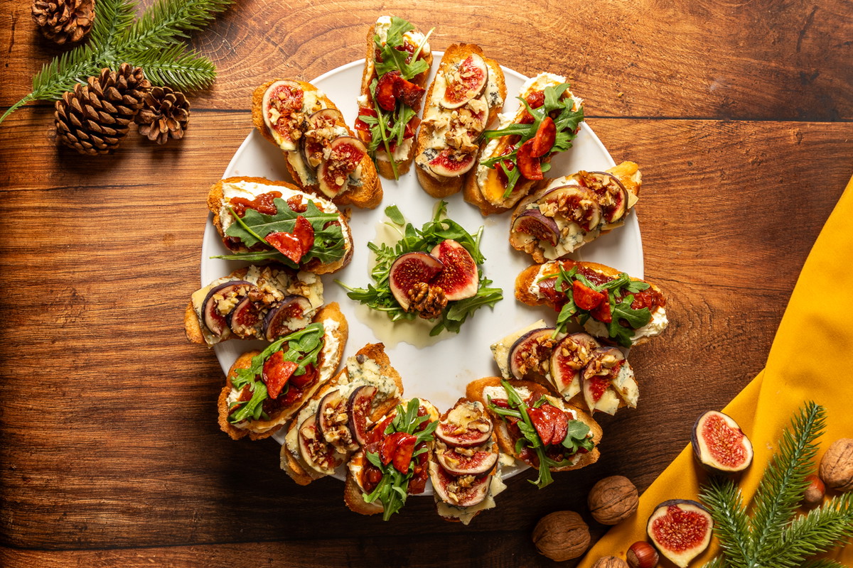 Canapé Wreath