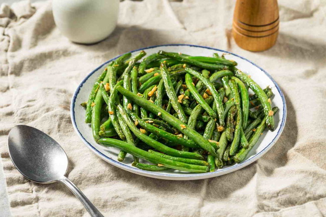 Garlicky Green Beans