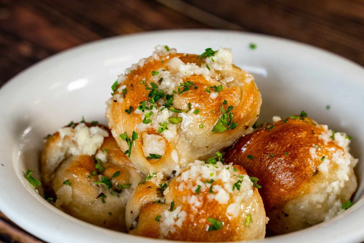Garlic Knots
