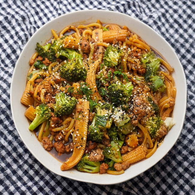 Image of Easy Pork Chow Mein