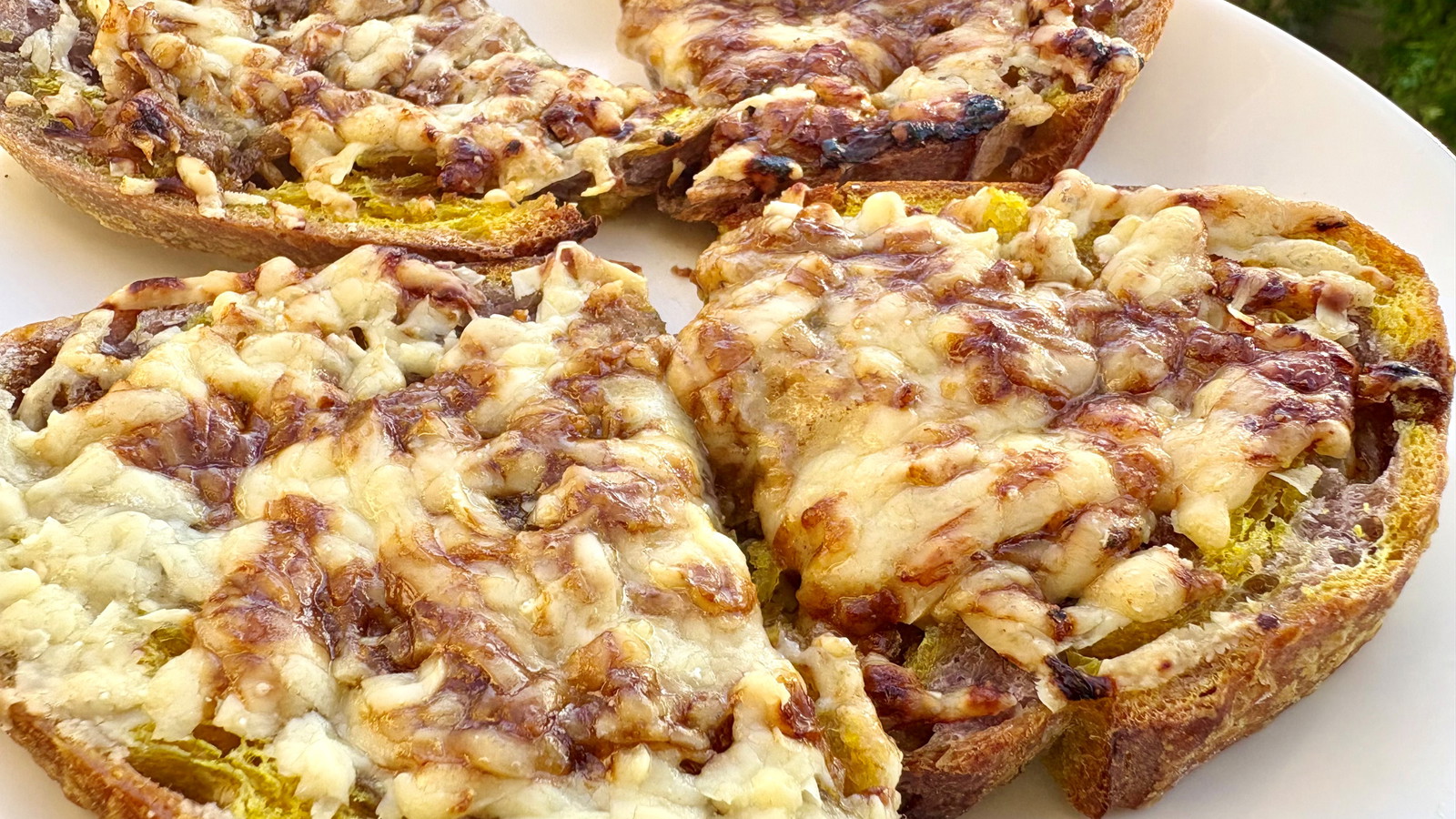 Image of Cheesy Sourdough Toast with Balsamic Vinegar