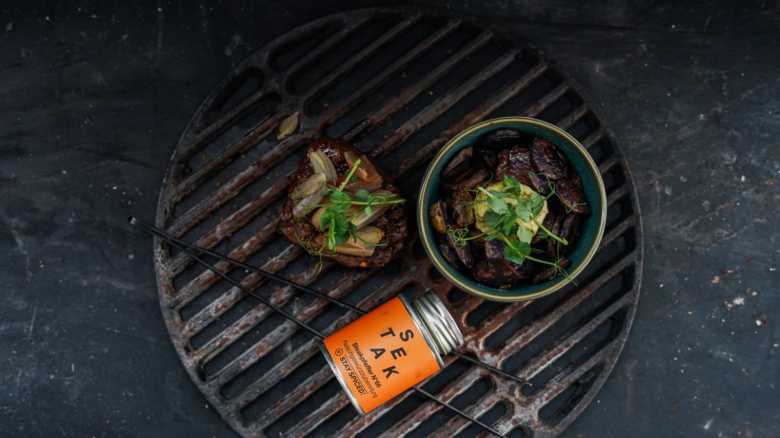 Image of Rumpsteak mit lila Kartoffeln & Knoblauch-Buttermayo