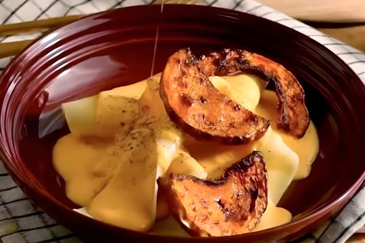 Massa com abóbora assada e creme de parmesão