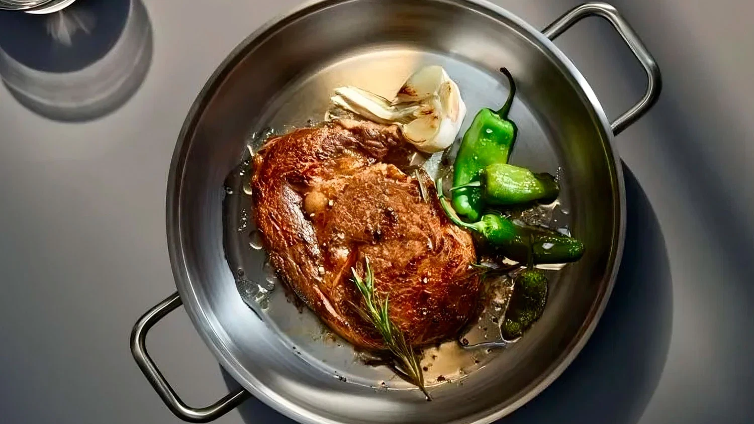 Image of Entrecot con pimientos de Padrón