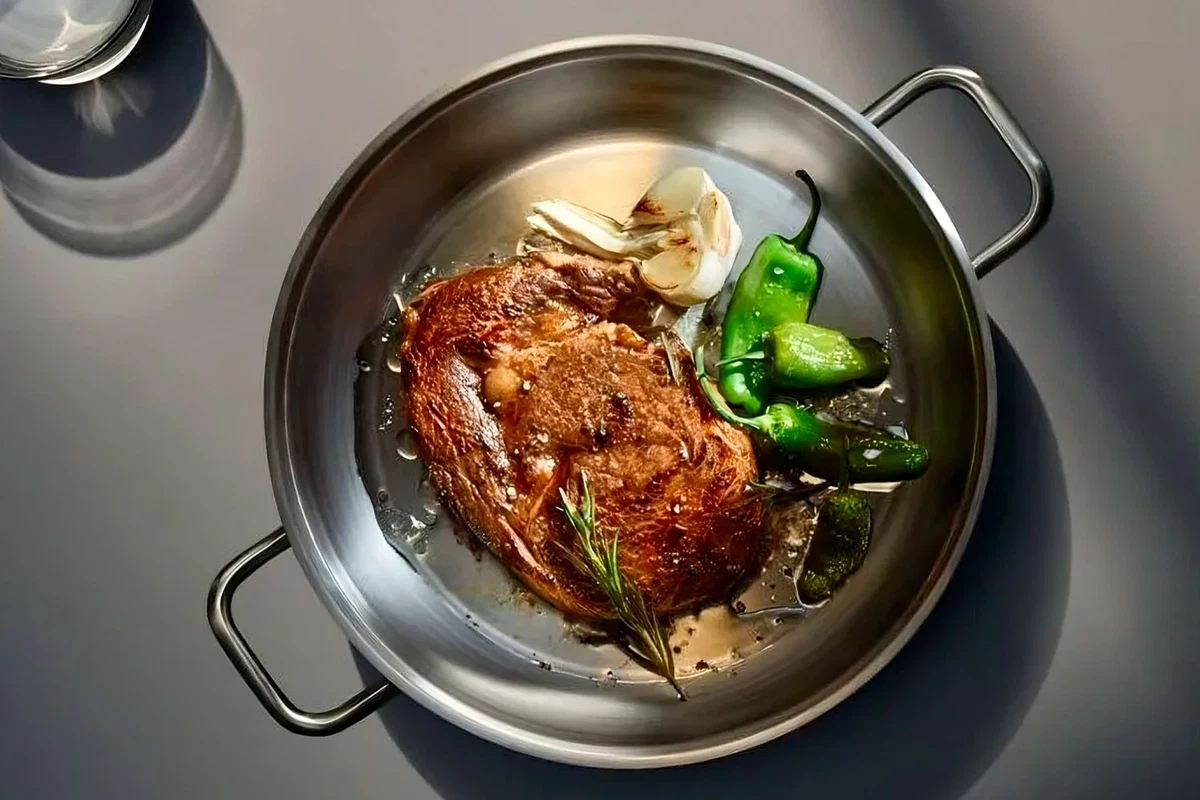 Entrecot con pimientos de Padrón