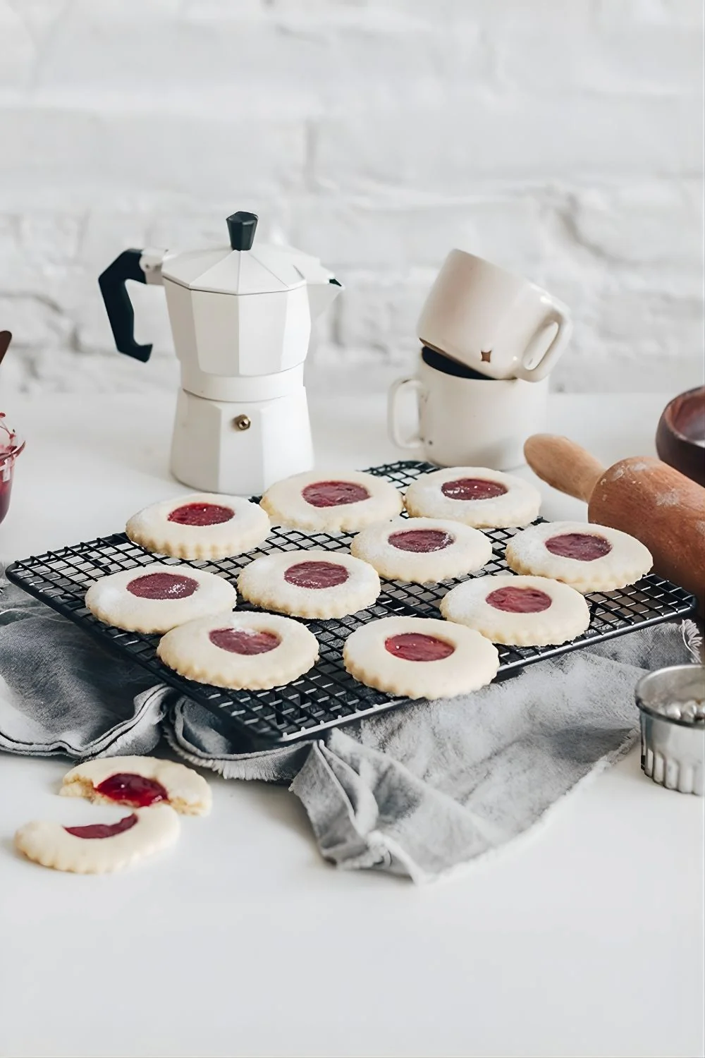 Biscotti con marmellata