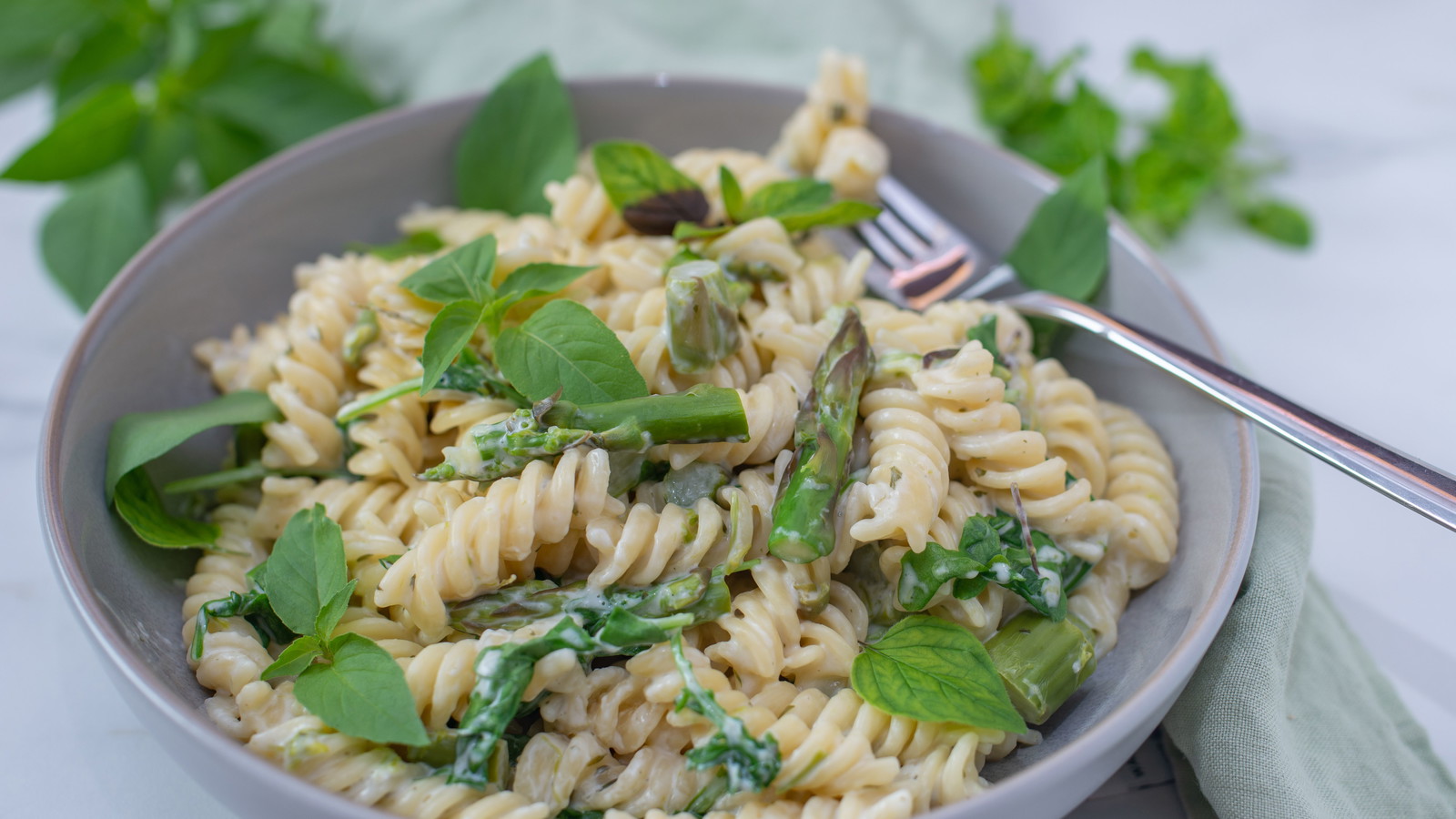 Image of Creamy Mushroom & Asparagus Pasta (Gluten-Free & Vegan)