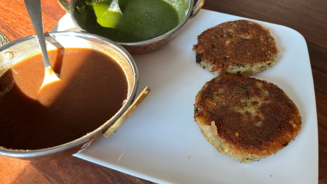 Image of Aloo Tikki (potato patties)