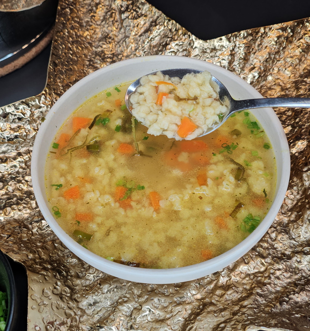 Schwäbische Riebelesuppe