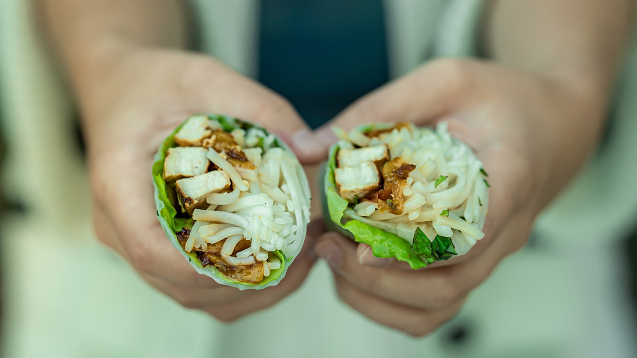 Image of Chicken and Peaches Spring Rolls with Balsamic Dressing Recipe