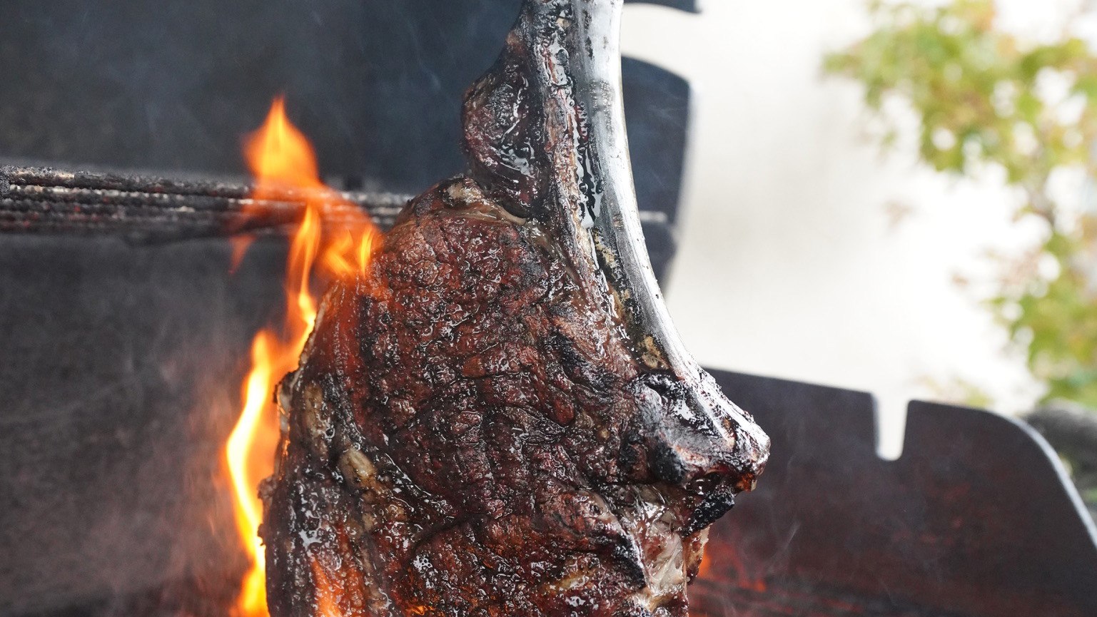Image of Reverse Seared Tomahawk Steak