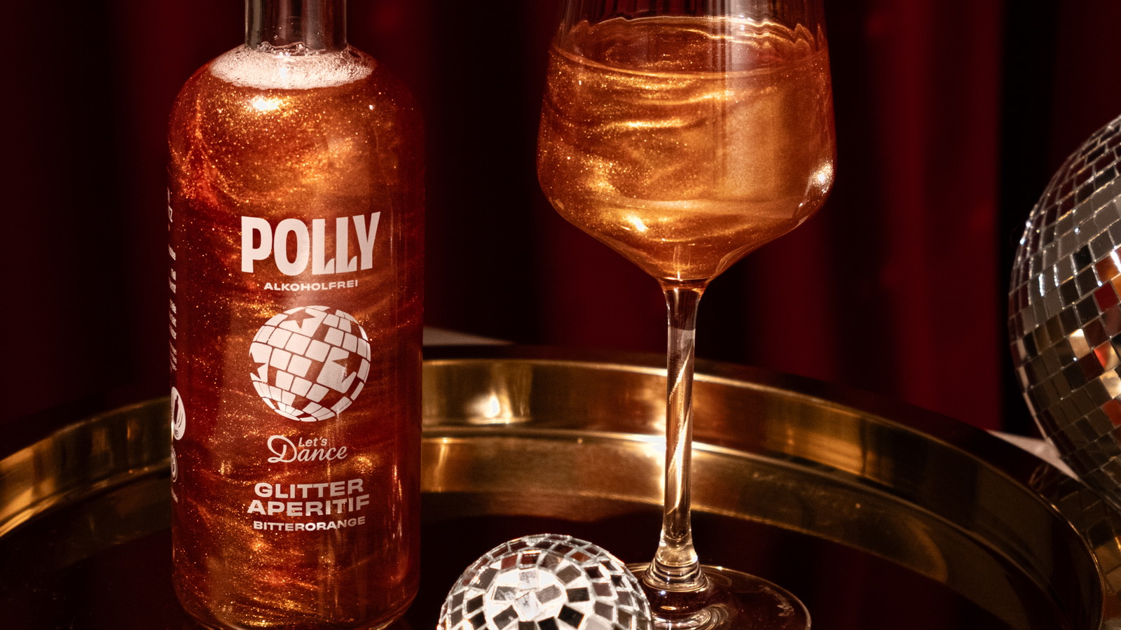 Image of Dein alkoholfreier Glitter-Spritz: Let's Dance Version