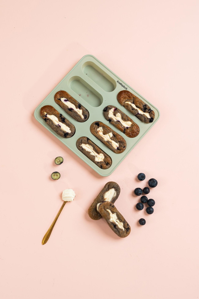 Image of Grötpinnar med smak av blåbärspaj