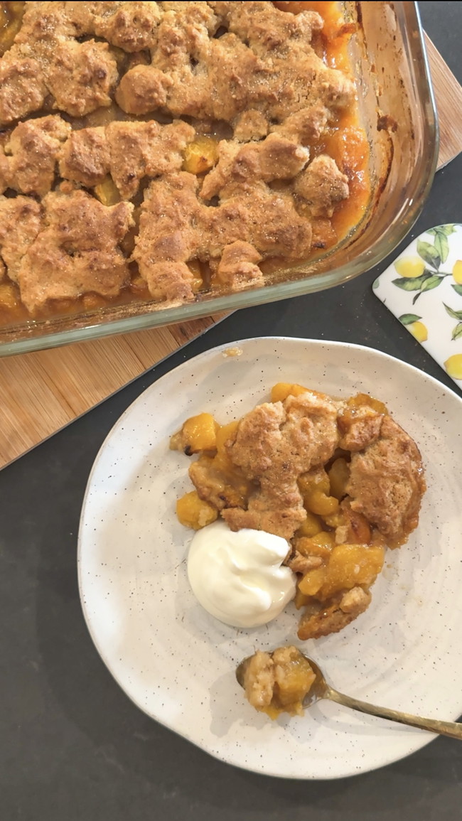Delicious homemade Peach Cobbler Recipe 