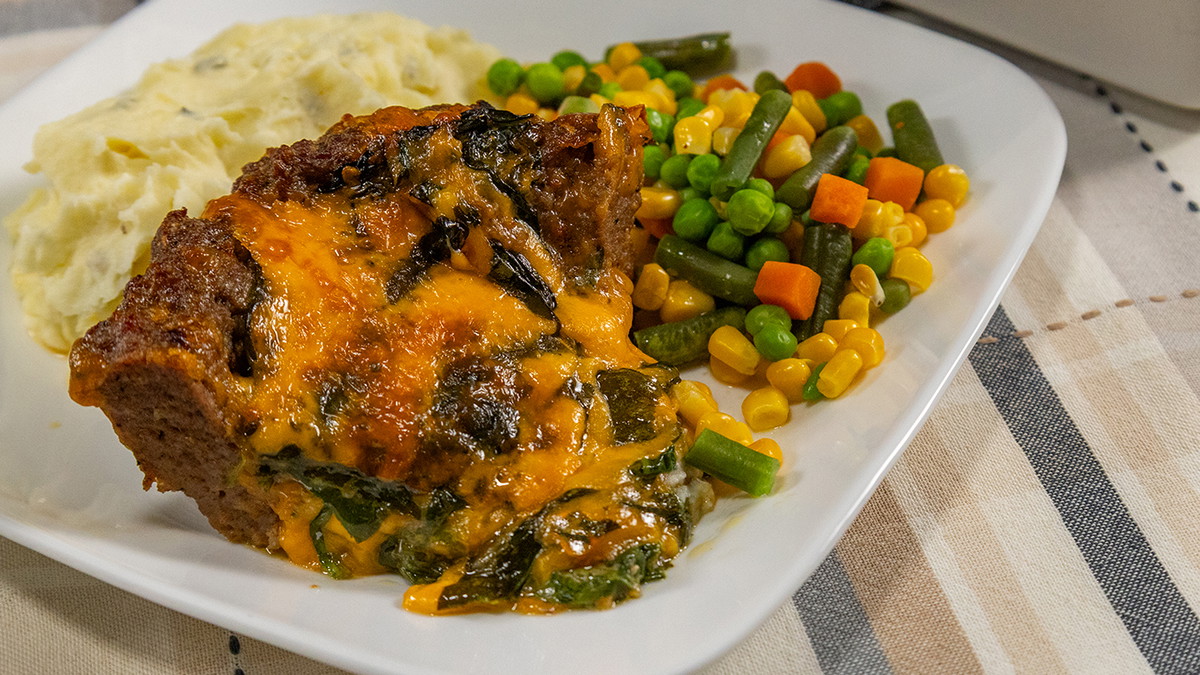 The Tastiest Cheesy Meatloaf Family Recipe