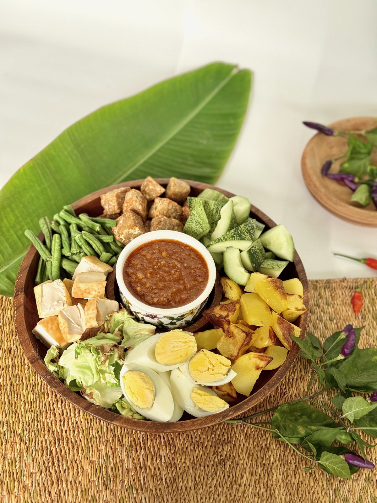 GADO GADO