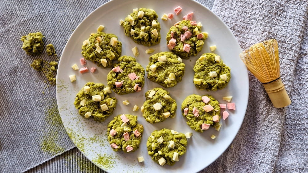 Image of Matcha Cookies mit weißer Schokolade 