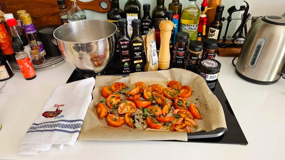 Slow Roasted Tomato Pasta Sauce