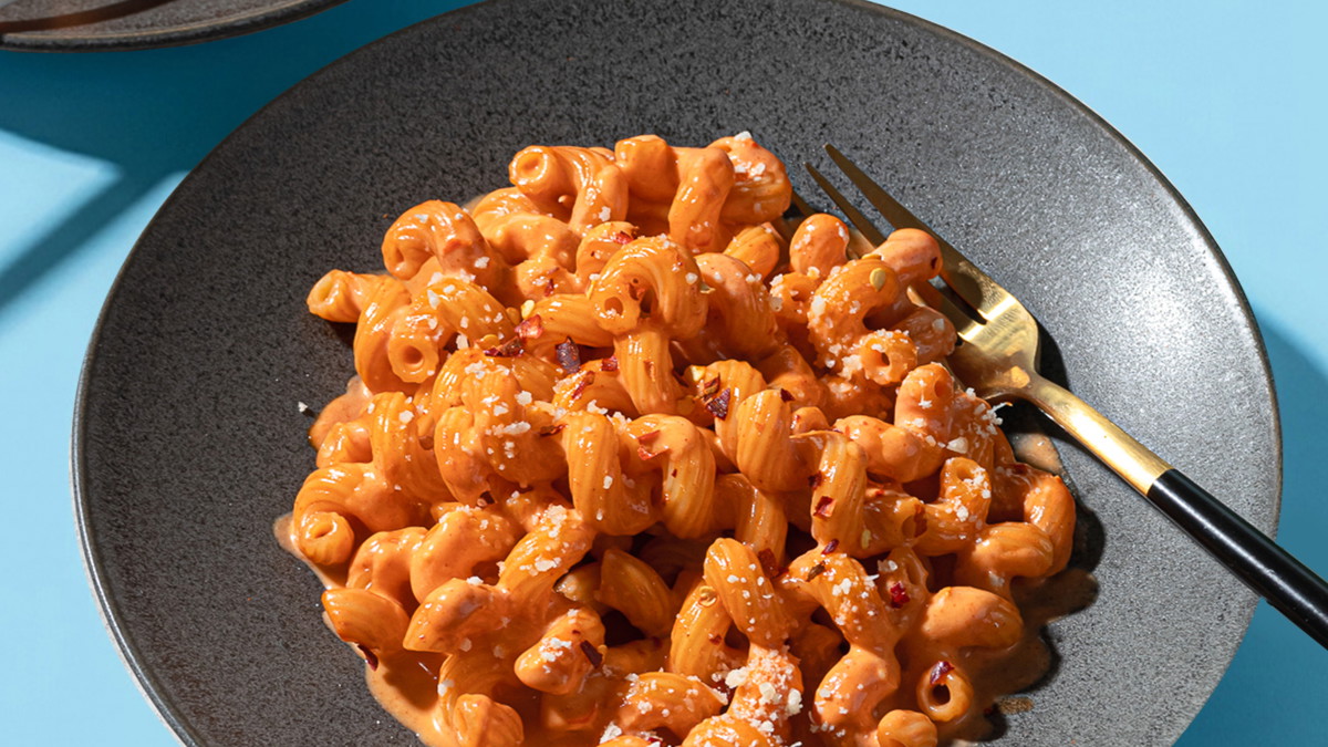 QUICK AND EASY GOCHUJANG PASTA (HIGH PROTEIN, LOW CARB)
