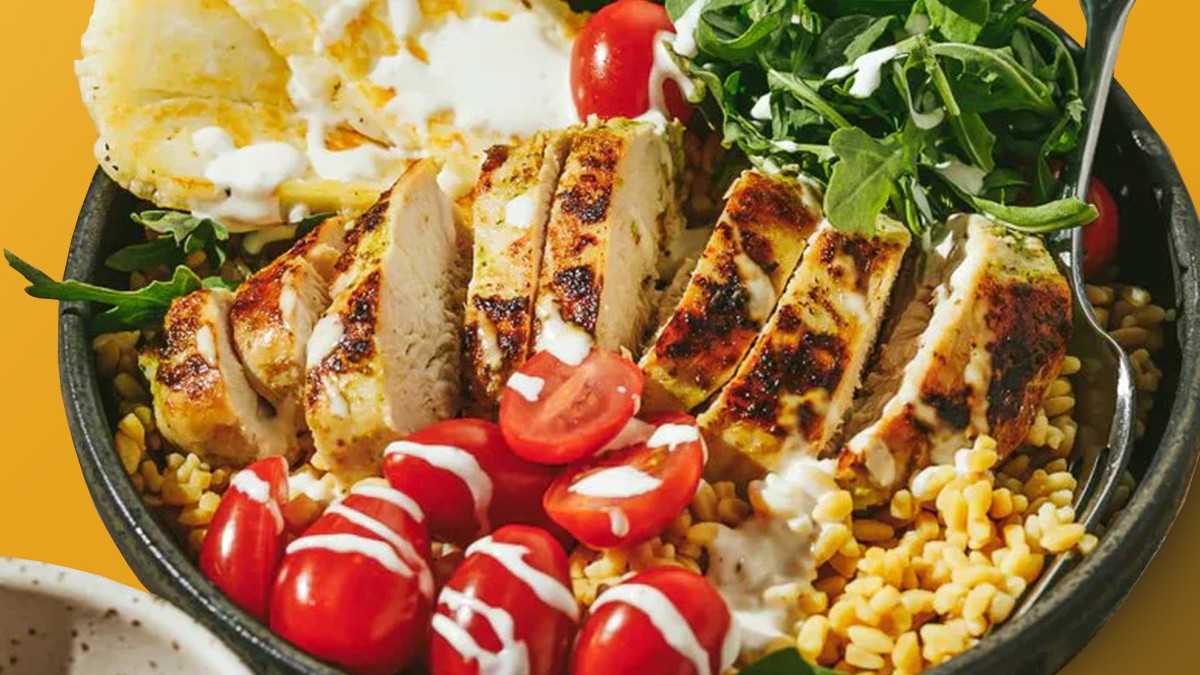 Mediterranean Rice Bowl with Chicken (Low Carb)