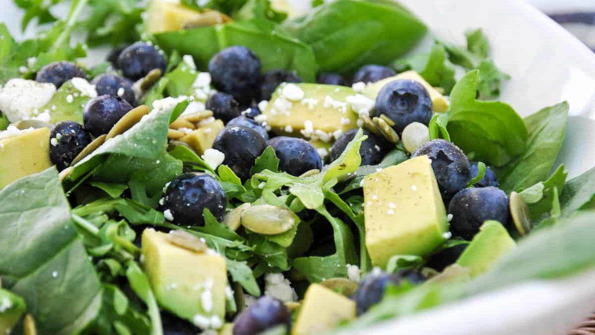Image of Blueberry Spinach Avocado Salad