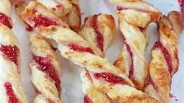 Image of Strawberry Puff Pastry Twists