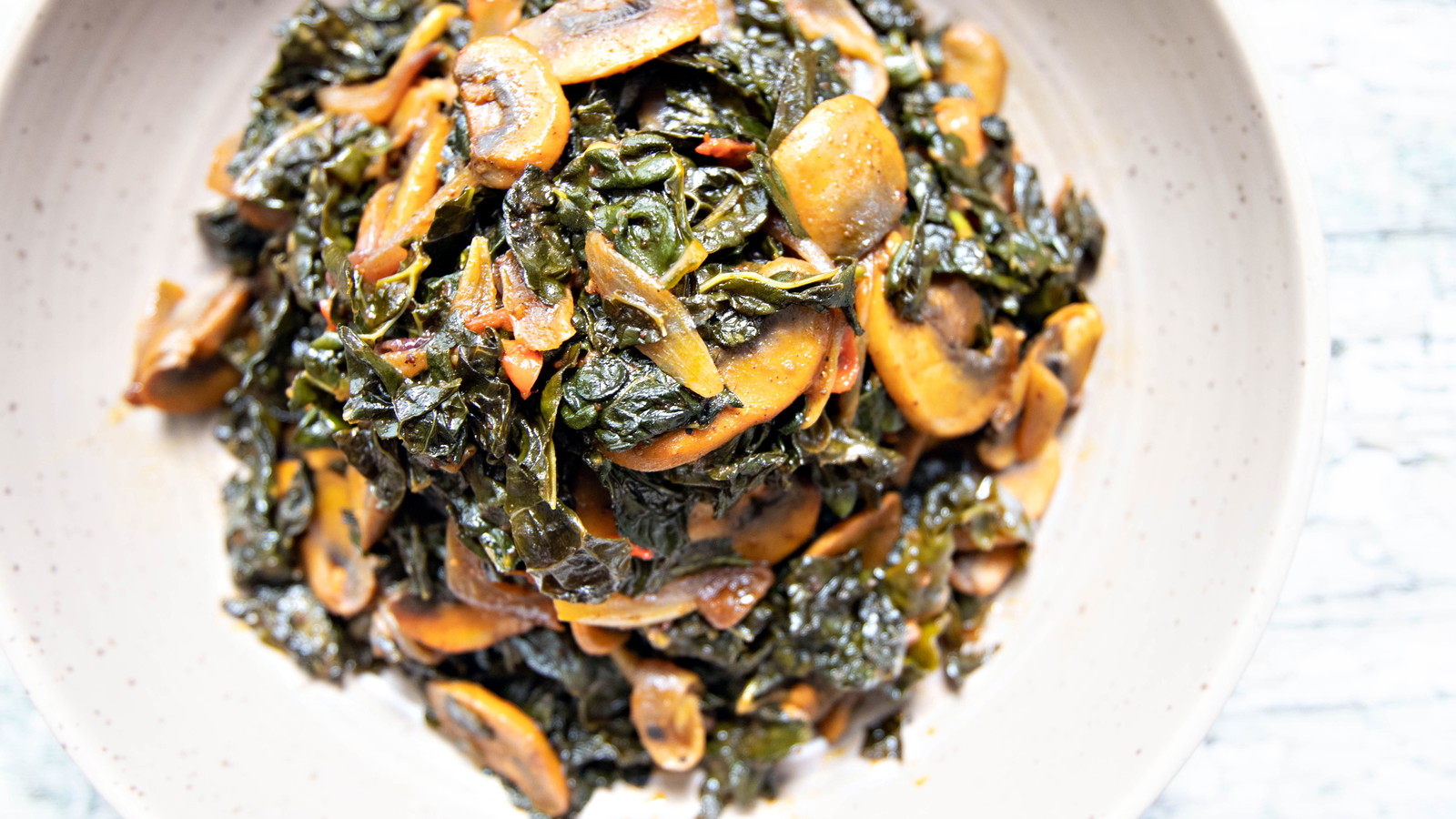 Sautéed Kale & Mushrooms