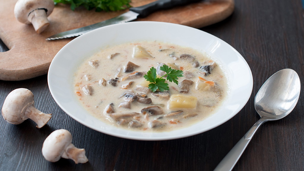 Image of Creamy Mushroom & Potato Soup