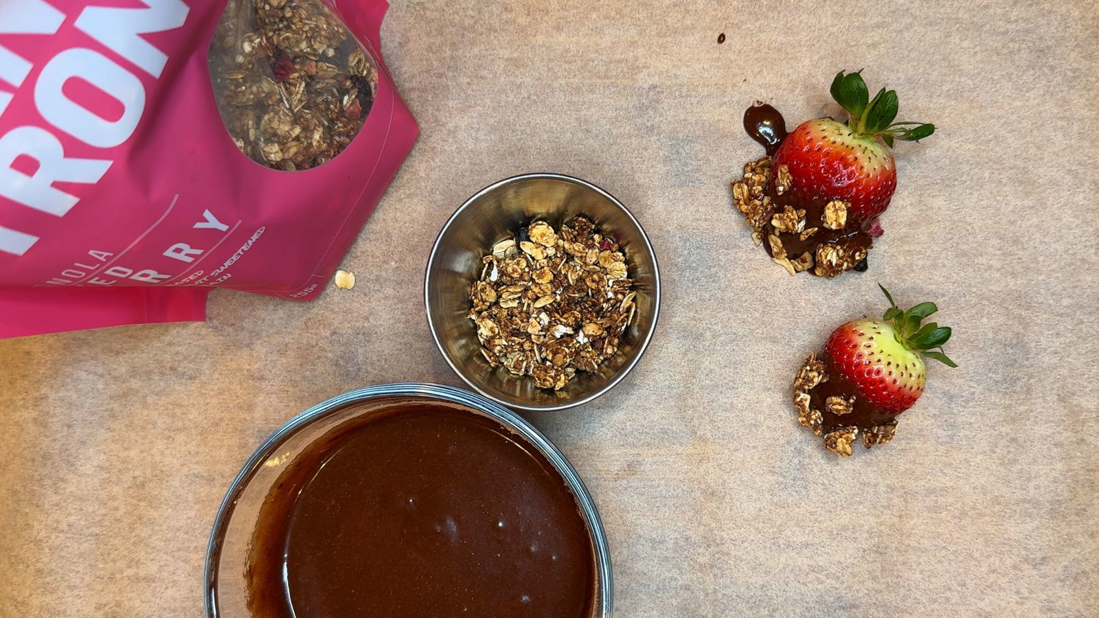 Image of Healthy Chocolate-Dipped Strawberries