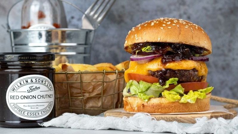 Beef Burgers with Red Onion Chutney
