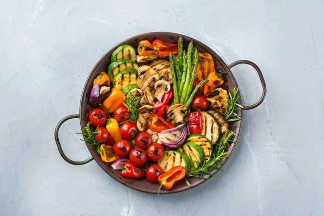 Steamed Vegetable Salad with Herb Sauce