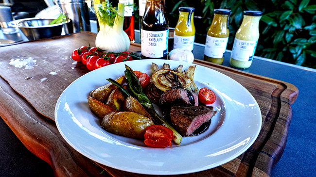 Image of Rindermedaillons mit Fenchel & Kartoffelecken