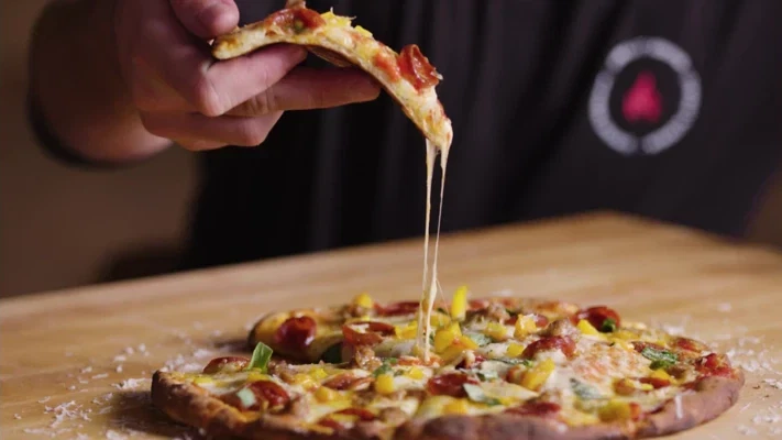 Gluten Free Pizza - Easy and Quick with Urban Slicer