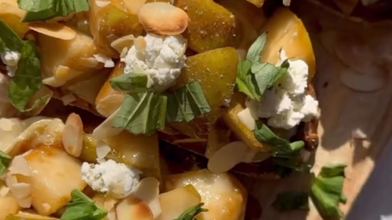 Image of PEAR & CAMEMBERT TOAST WITH LIVA