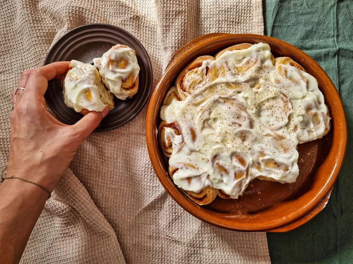 Cinnamon rolls
