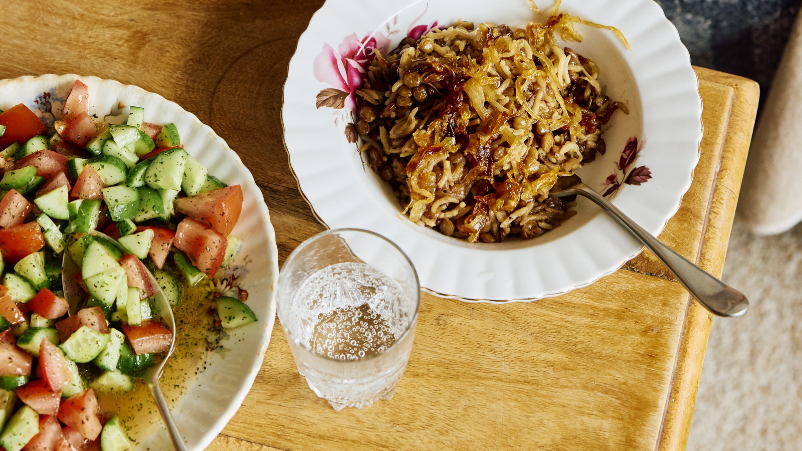 Image of Mdardara - Hearty green lentils & rice with caramelised onions 